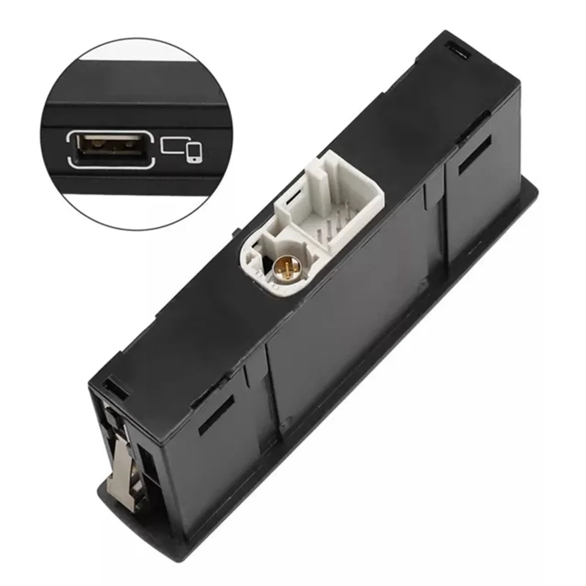 Dashboard USB Socket for Mercedes-Benz CLS A CLASS GLA CLA Connector Control Module A1728202100 1728202100 1728202200